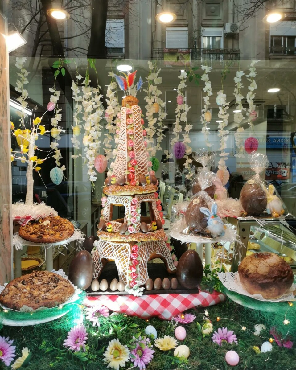 Mona de Pascua Esteve